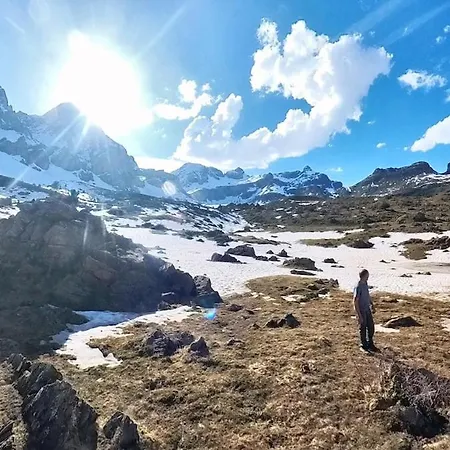 Casa Pelaire -tucasaenlospirineos Casa de Férias *