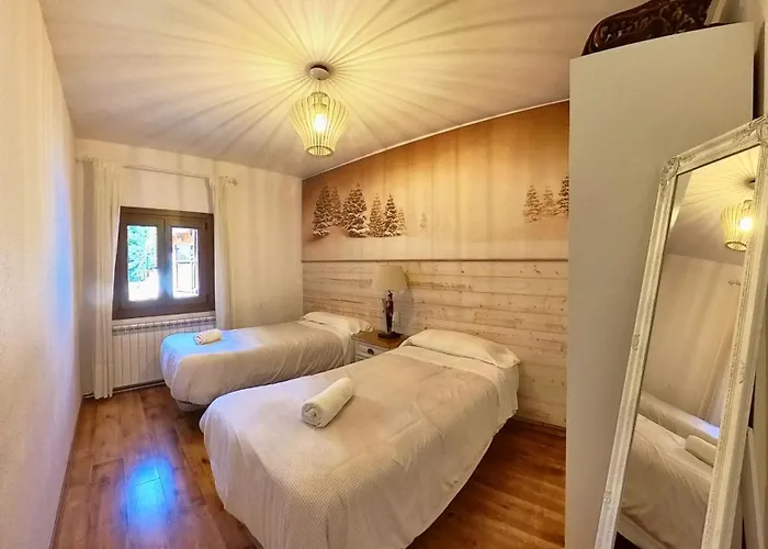 Casa Pelaire -tucasaenlospirineos Casa de Férias *